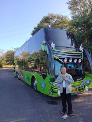 เช่ารถบัสสกลนคร